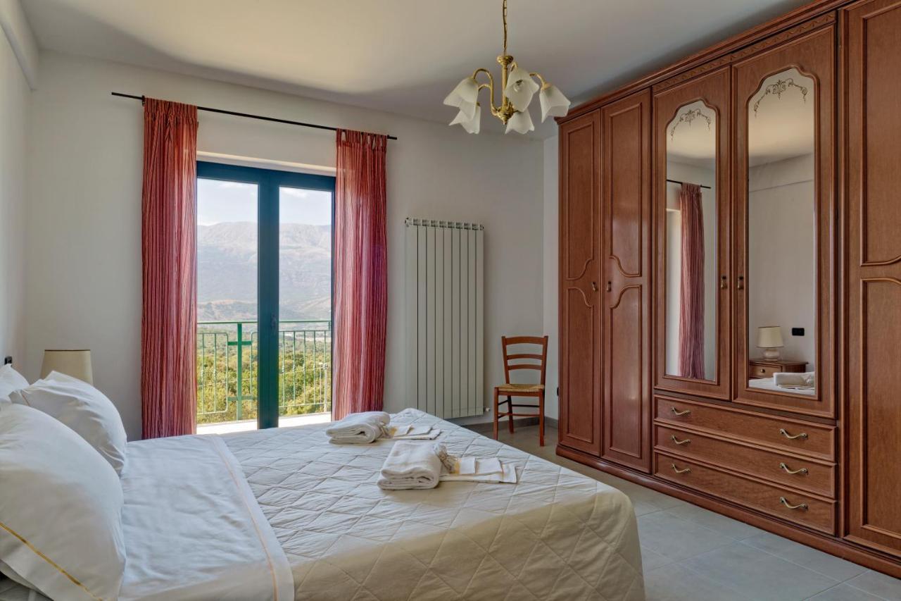 Agriturismo Statale 17 Poggio Picenze Εξωτερικό φωτογραφία
