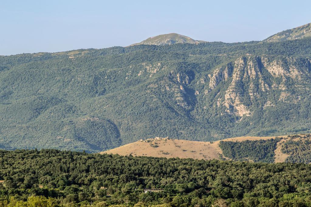 Agriturismo Statale 17 Poggio Picenze Εξωτερικό φωτογραφία